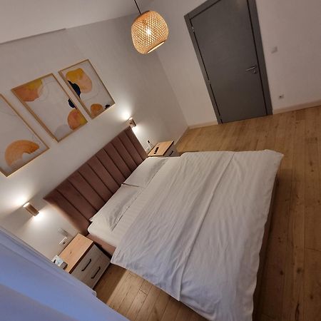 Ultra-Central 1 Bed Apartment, Str Nicolae Iorga Baia Mare Zewnętrze zdjęcie